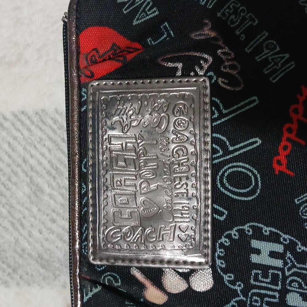 Coach Limited Edition - Picture 4 of 6